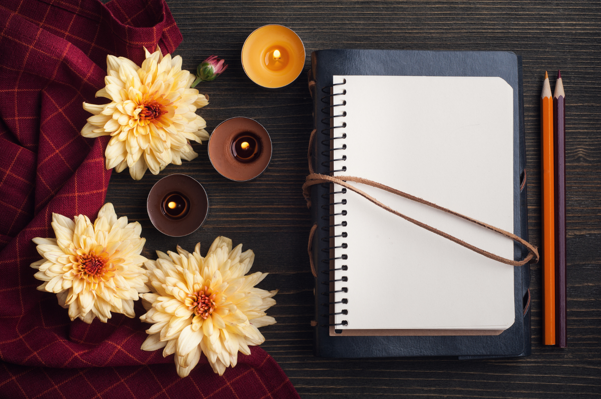 Why Journaling Is Good for Your Mental and Emotional Health (And Why Pen and Paper Still Matter)